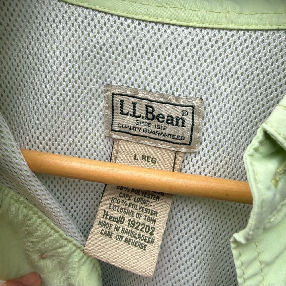 L. L. Bean Men's Tropicwear Long Sleeve Fishing Shirt - Picture 4 of 4